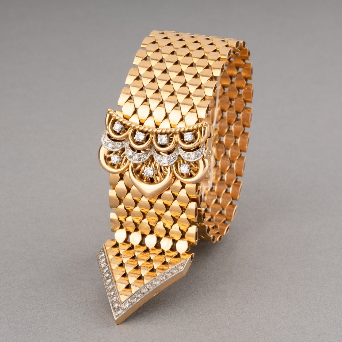 French Retro Belt Bracelet In Gold And Diamonds-photo-4