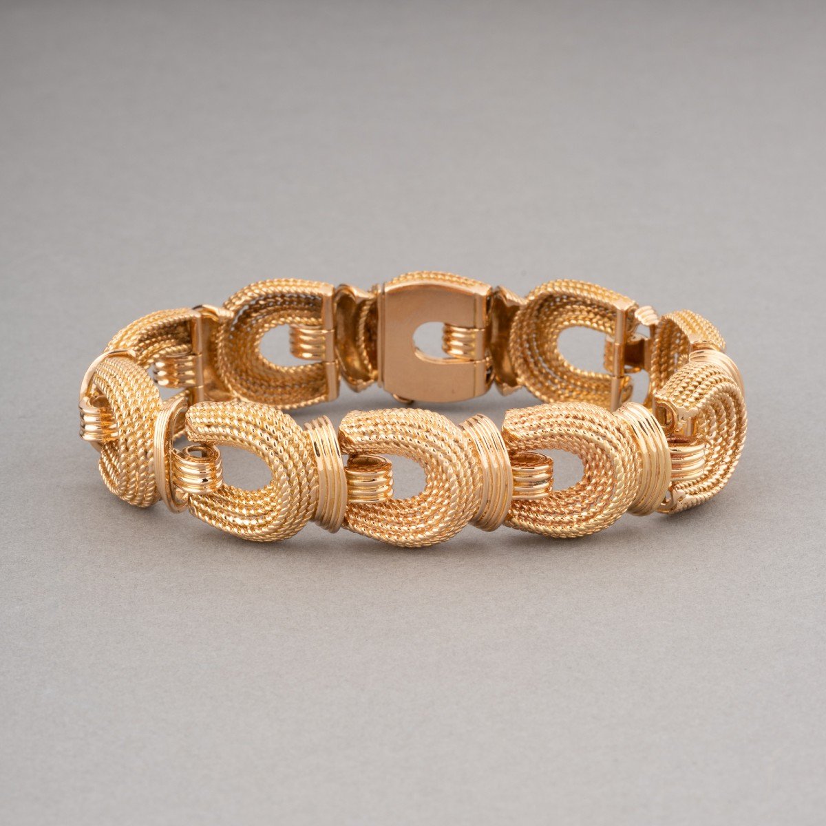 French Retro Gold Bracelet -photo-3