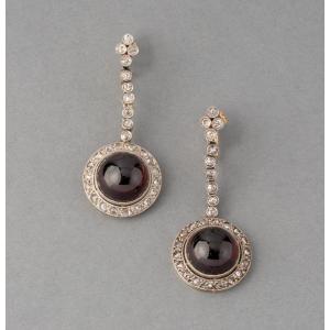 Old Earrings In Gold, Diamonds And Garnets