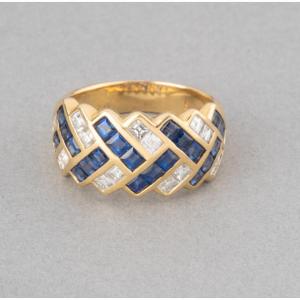 Wempe Vintage Gold Ring With Diamonds And Sapphires