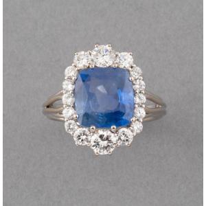 Vintage French Ring In Gold Diamonds And Certified Sapphire Of 5.20 Carats