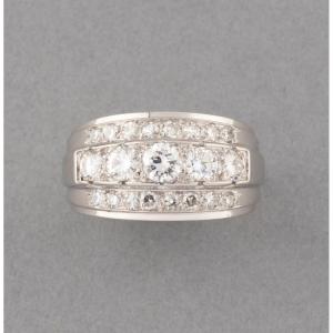 French Art Deco Ring In Platinum And Diamonds