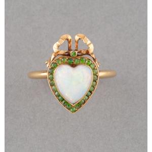 Antique Gold Opal And Garnet Ring