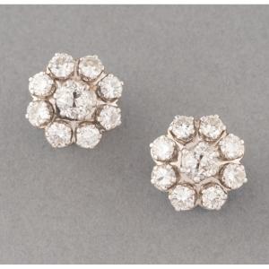 Boucles d'Oreilles Françaises Rétro En Or Et 2.20 Carats De Diamants