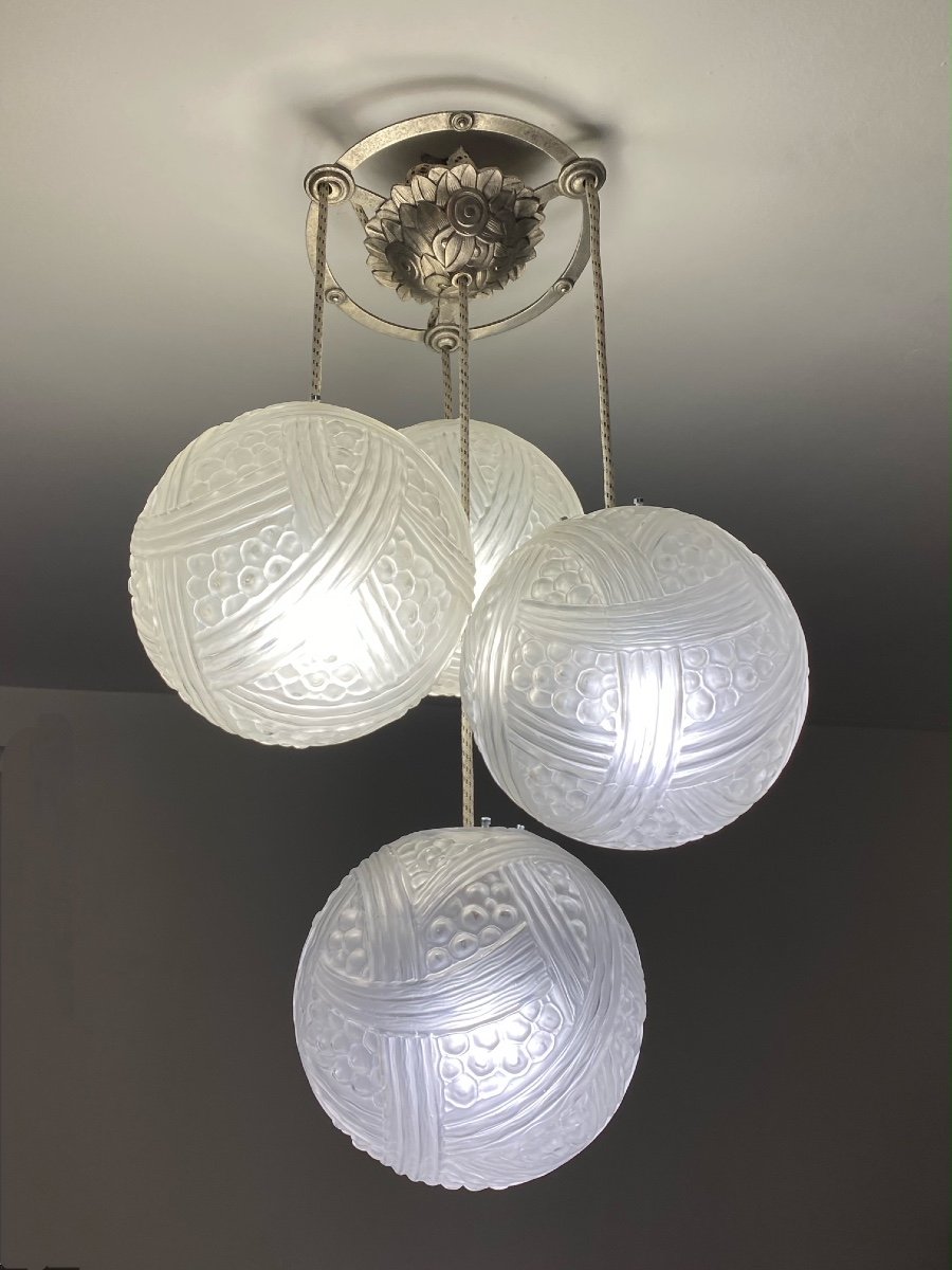 Art Deco Chandelier Suspension Hettier And Vincent 