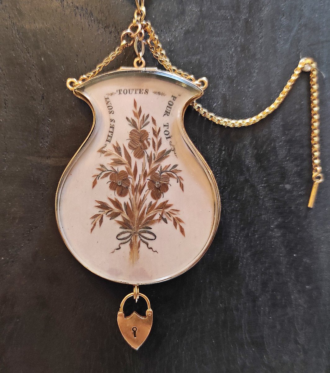 Pendentif en or 18K, bijou de sentiments du XIXème siècle