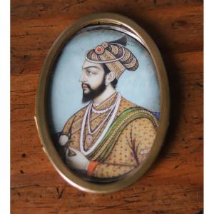 Indian Miniature On Ivory Depicting Emperor Shah Jahan - India 19th Century