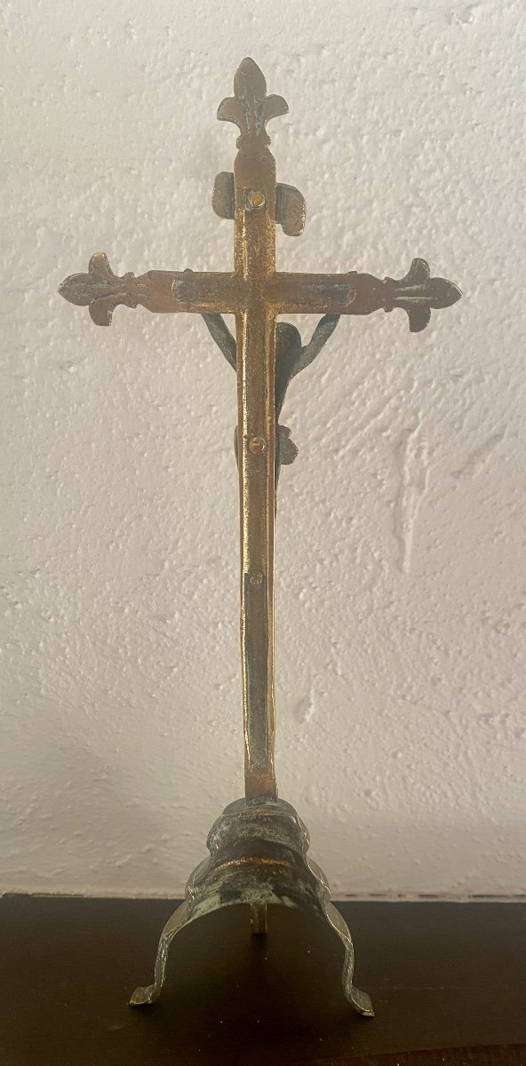 Crucifix En Cuivre - XVIIe Siècle -photo-2