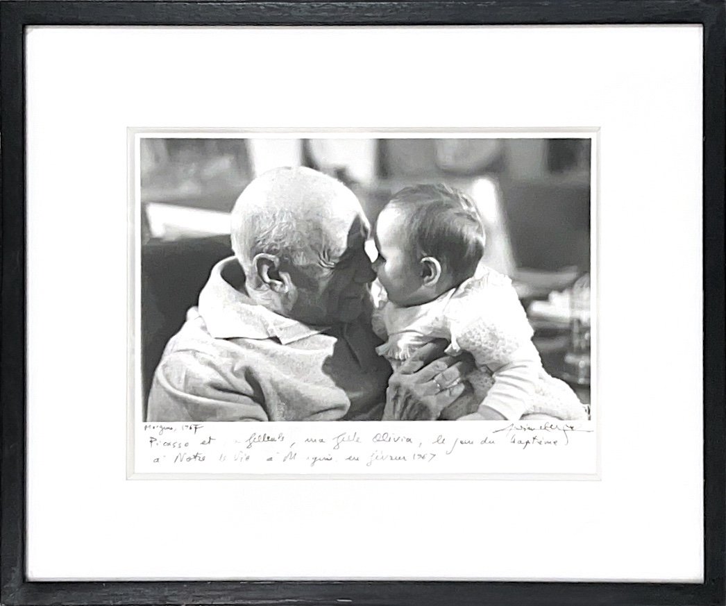 Lucien Clergue - Picasso Et Sa Filleule Olivia Clergue - épreuve Argentique Signée-photo-2