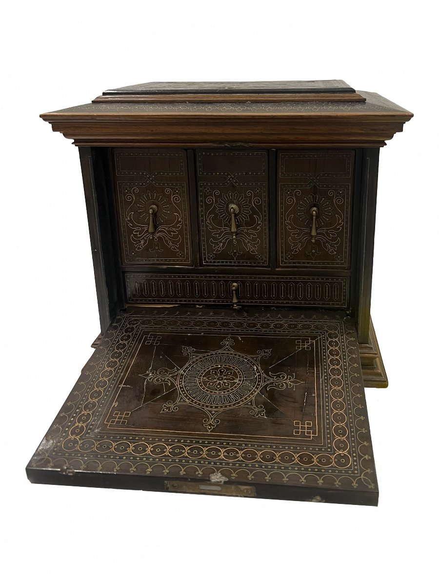 Syria - Travel Cabinet In Exotic Wood Marquetry On All Sides - 19th Century