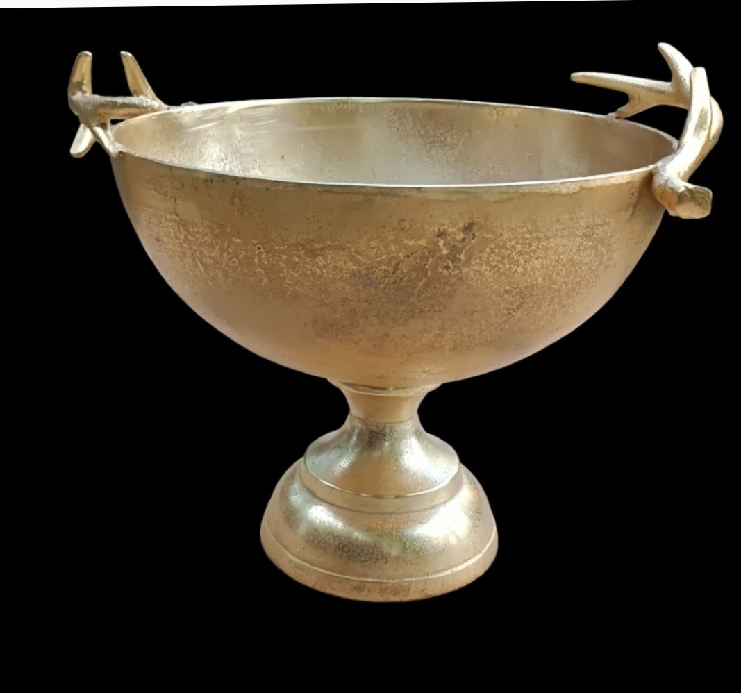 Important Gilded Cast Aluminum Cup-photo-2