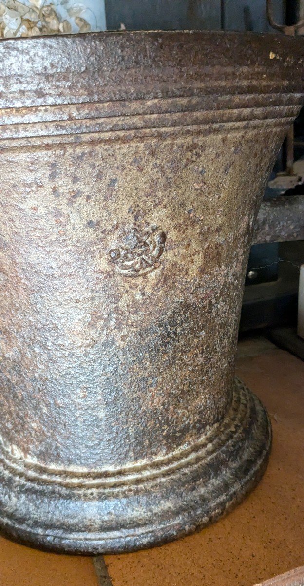 Very Large 17th Century Cast Bronze Mortar-photo-3