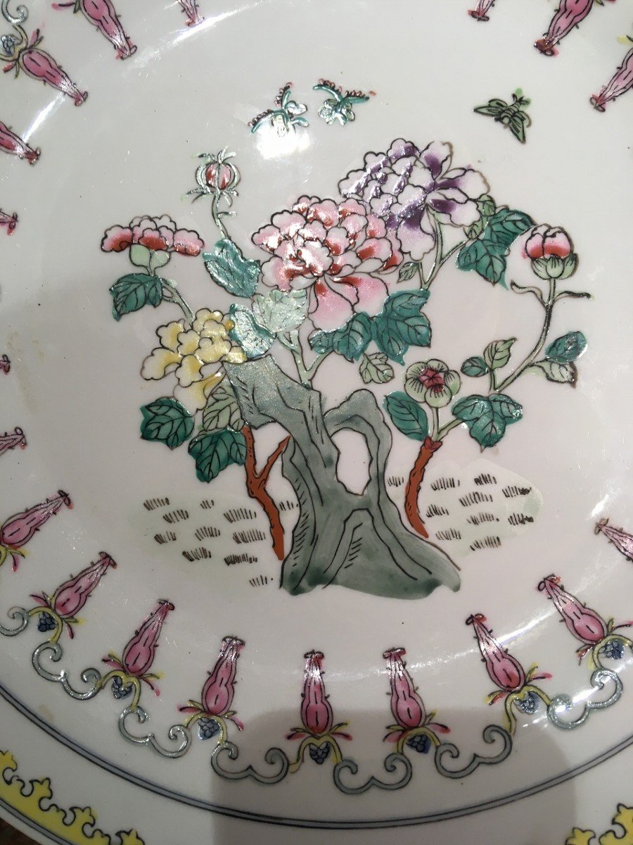 Assiette En Porcelaine De Chine Famille Rose Fin 19 éme Siècle-photo-2