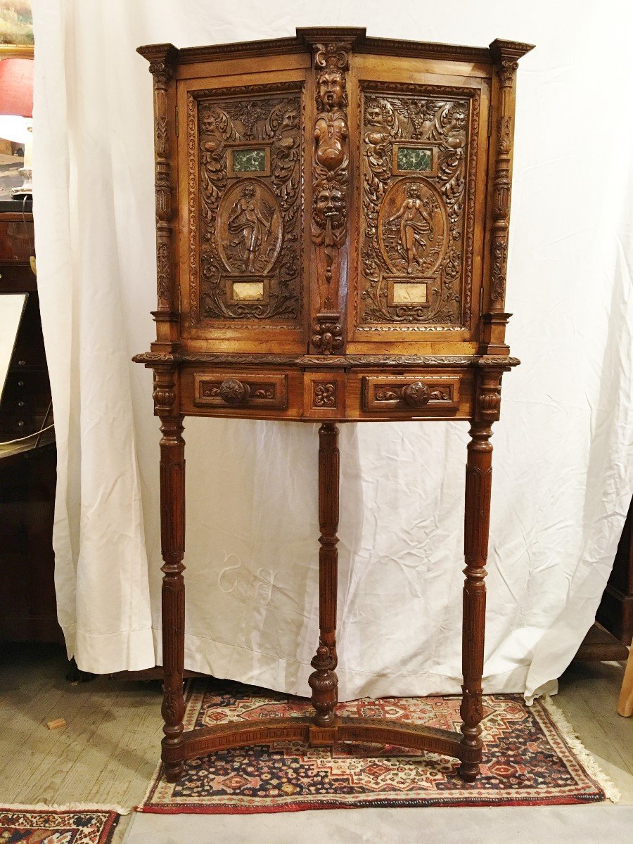 Renaissance Corner Credenza School Of Fontainebleau