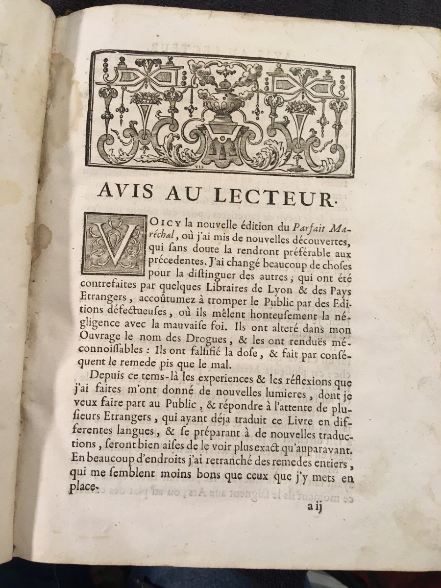 Trés Rare Livre Ancien Le Parfait Mareschal  1744 -photo-2