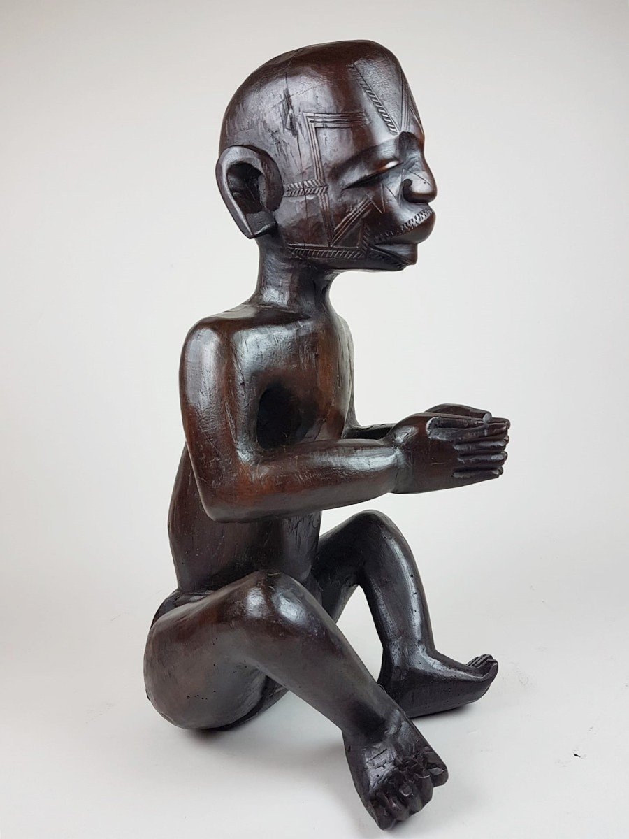 Statue Assise Makonde-photo-4