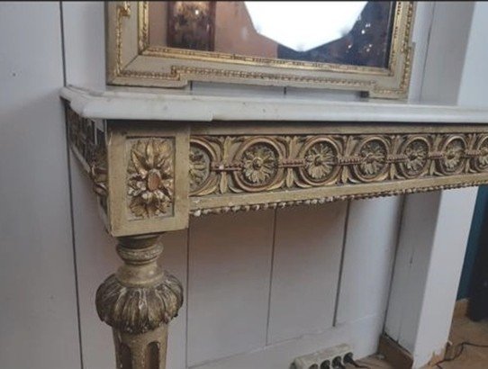 Console And Its Louis XVI Style Mirror-photo-3