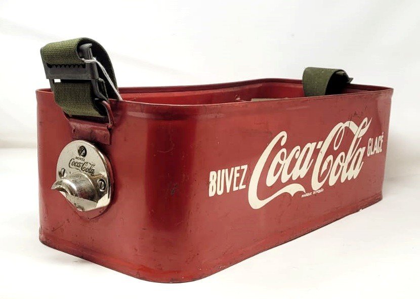 Présentoir Coca Cola à Bandoulière, Tôle Peinte Vers 1960