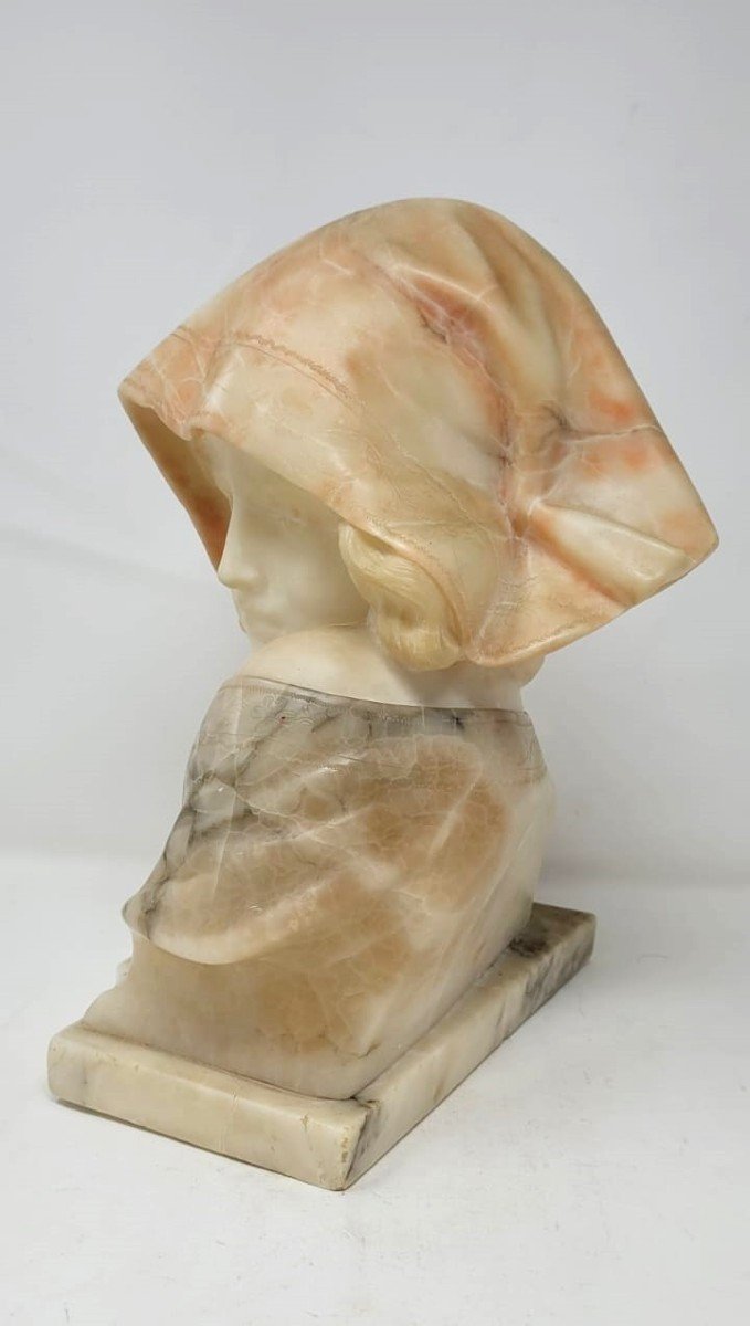 Bust In Alabaster And Marble-photo-2