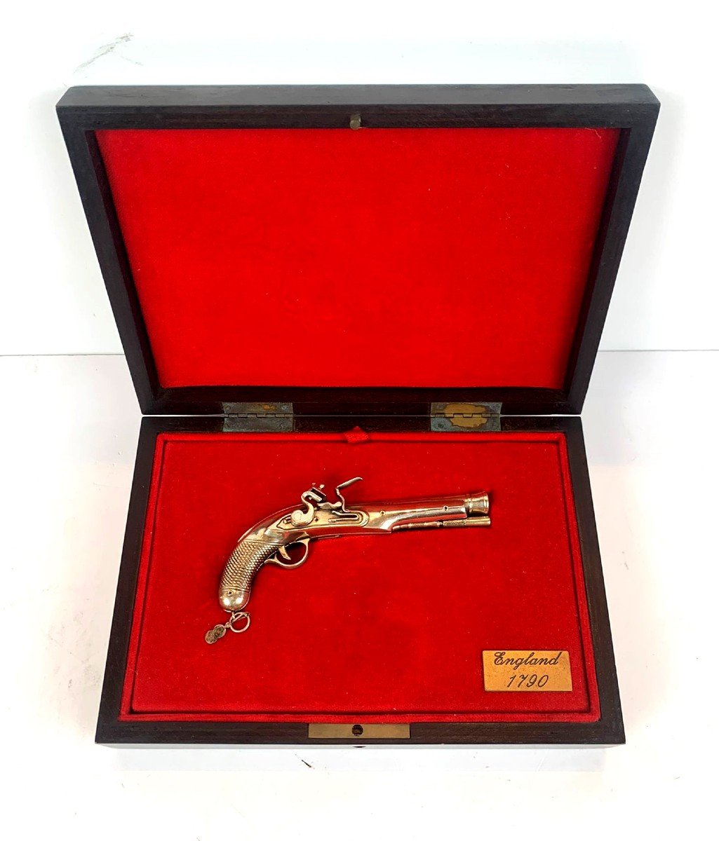 Petit Pistolet En Argent