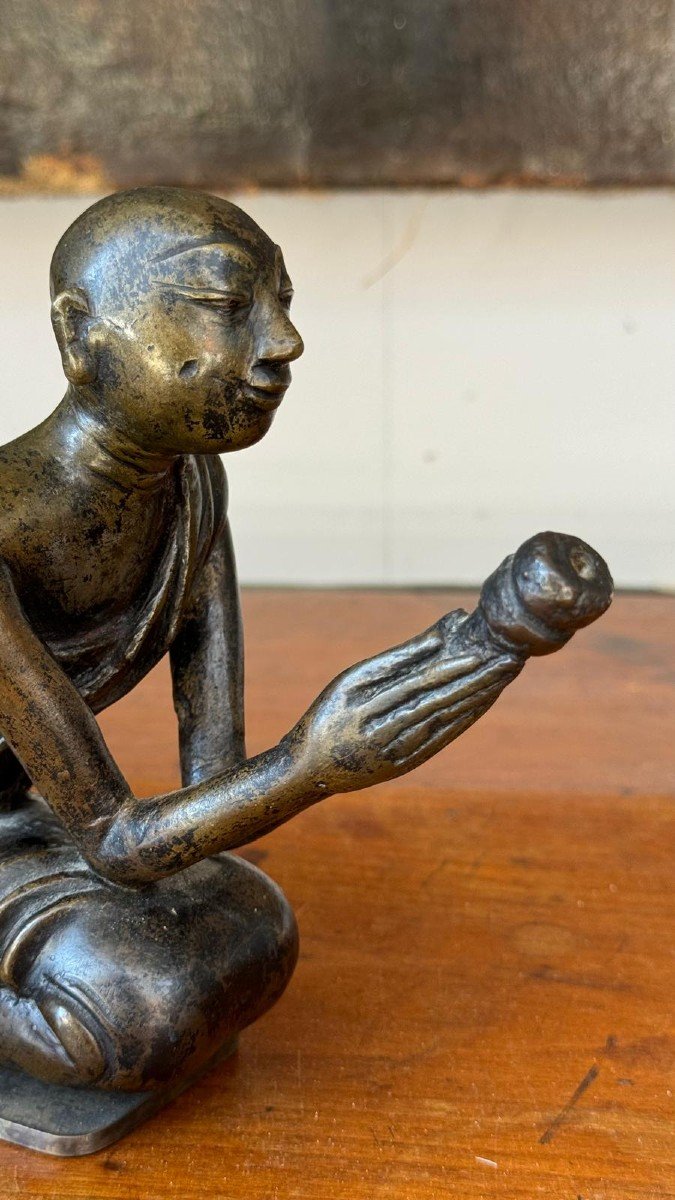 Bronze Monk, Mandalay-photo-2