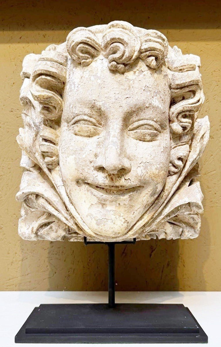 Mascaron En Pierre  reconstituée