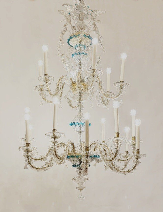 Murano Glass Chandelier With 18 Lights