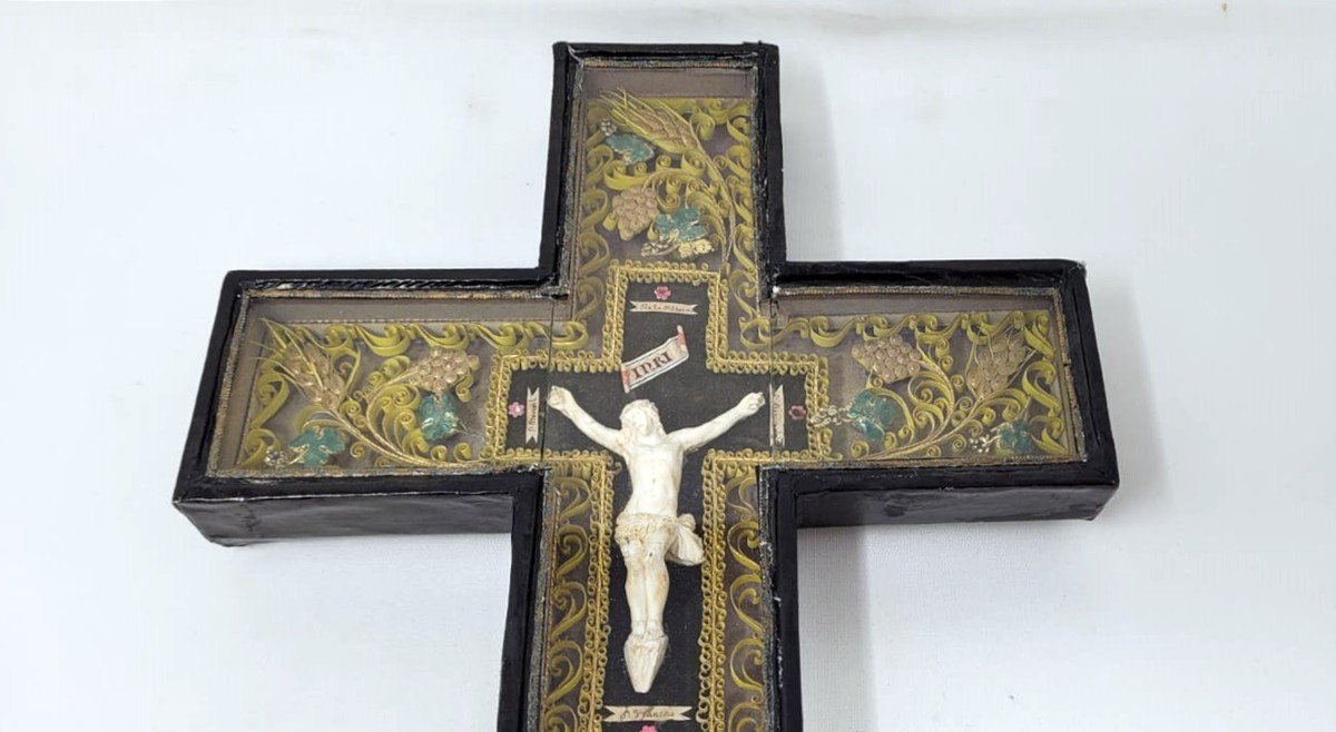 Large Cross Reliquary-photo-3