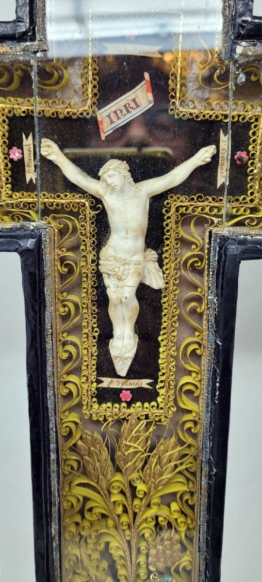 Large Cross Reliquary-photo-4