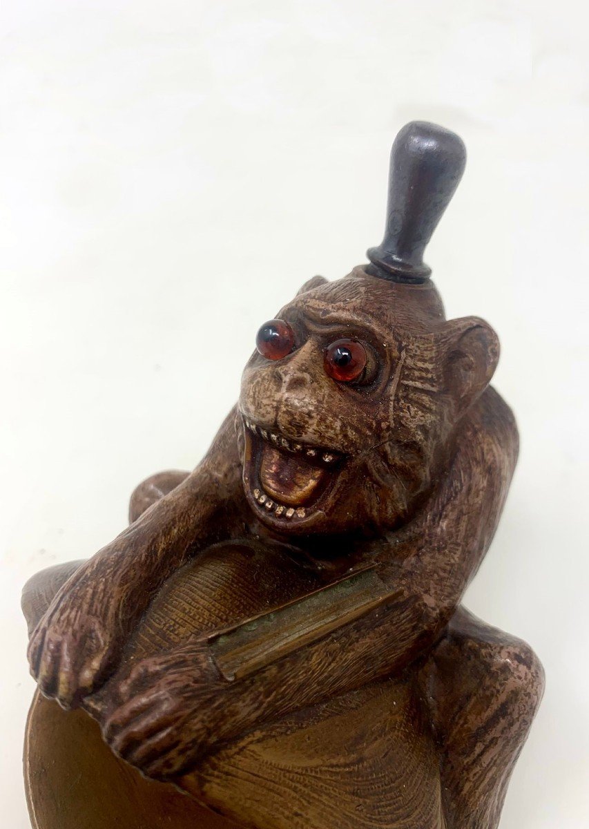 Bronze Monkey Lighter-photo-2