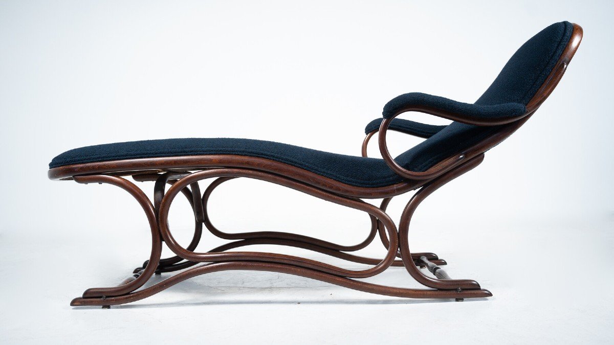 Lit De Repos, Thonet 1900,  Nouveau Garnissage.