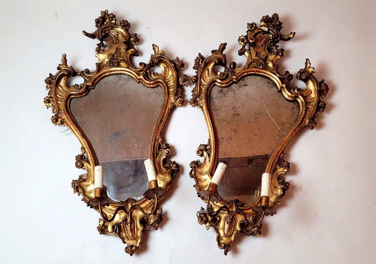 Paire d'Appliques Miroir En Bois Sculpté