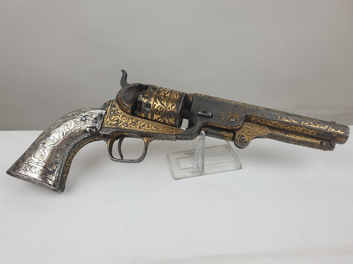 Colt Navy Model 1851 Revolver-photo-2