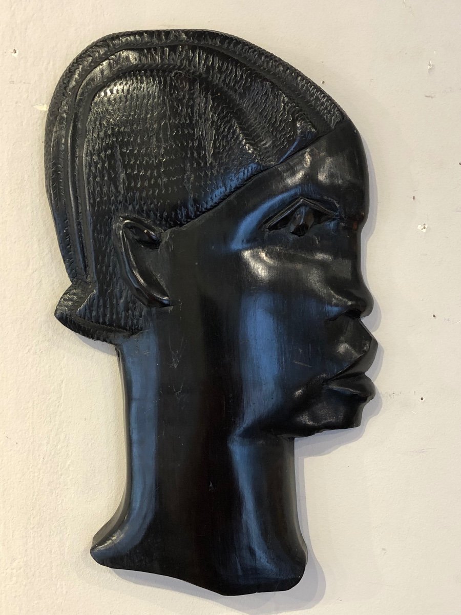 Profile Of A Woman's Head Belgian Congo Circa 1930/40