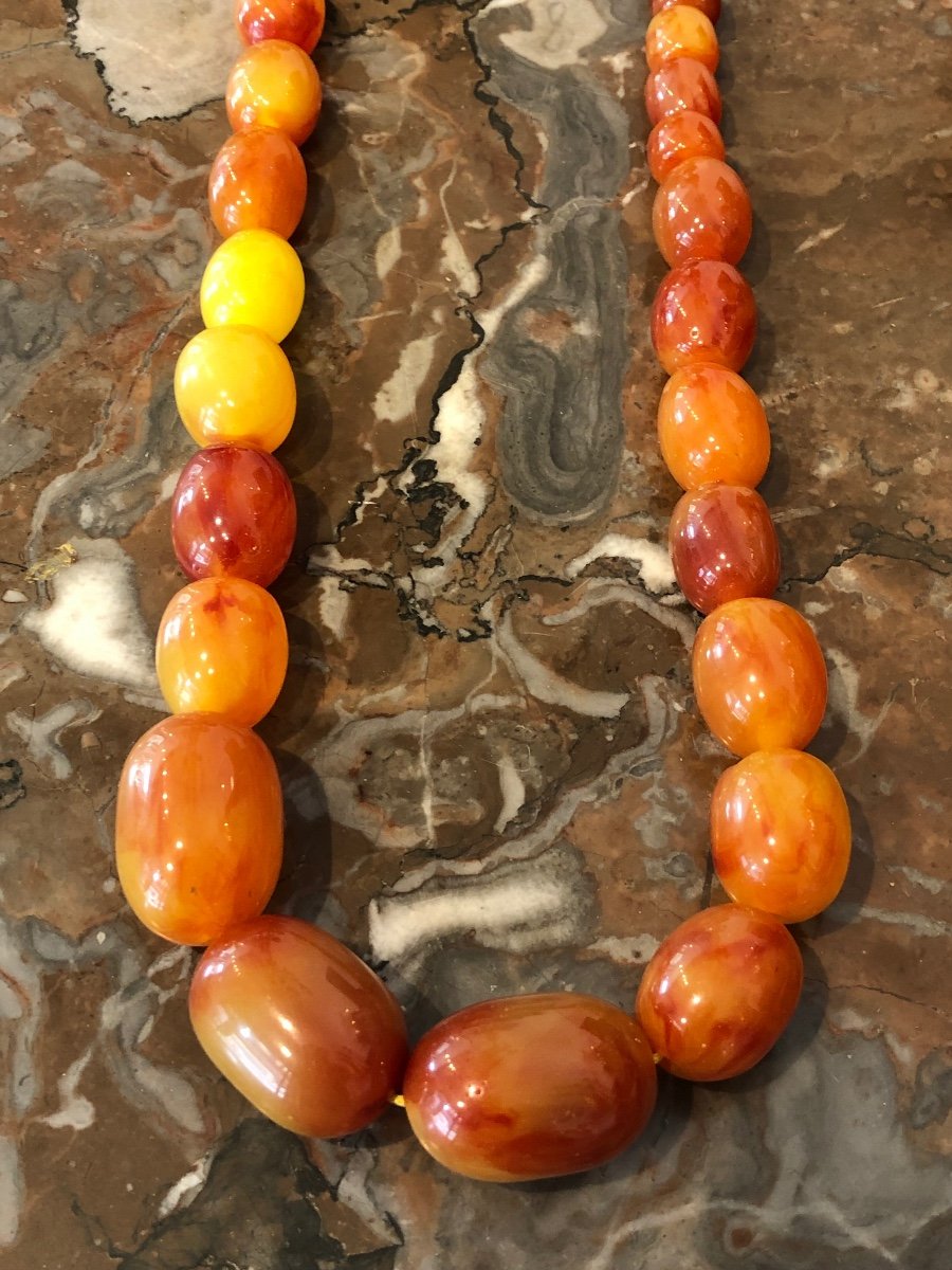 Natural Amber Falling Necklace 