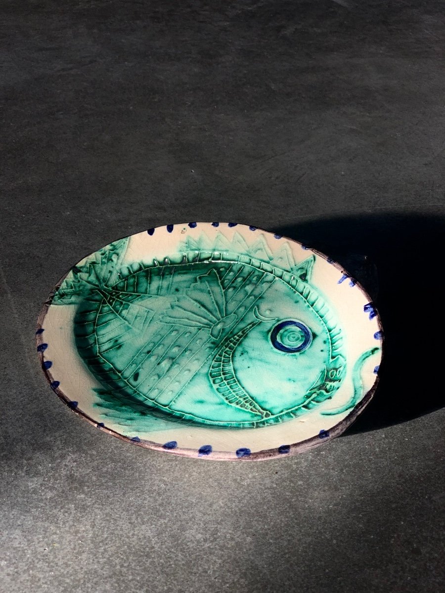 Pablo Picasso - Fish Dish In Profile Ar130