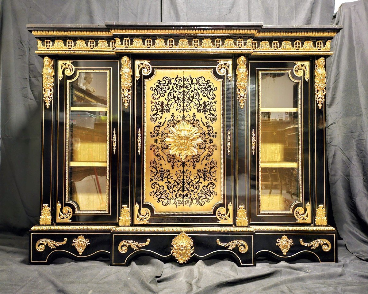 armoire basse formant vitrine BEFORT JEUNE en marqueterie boulle époque Napoléon III napoleon 3