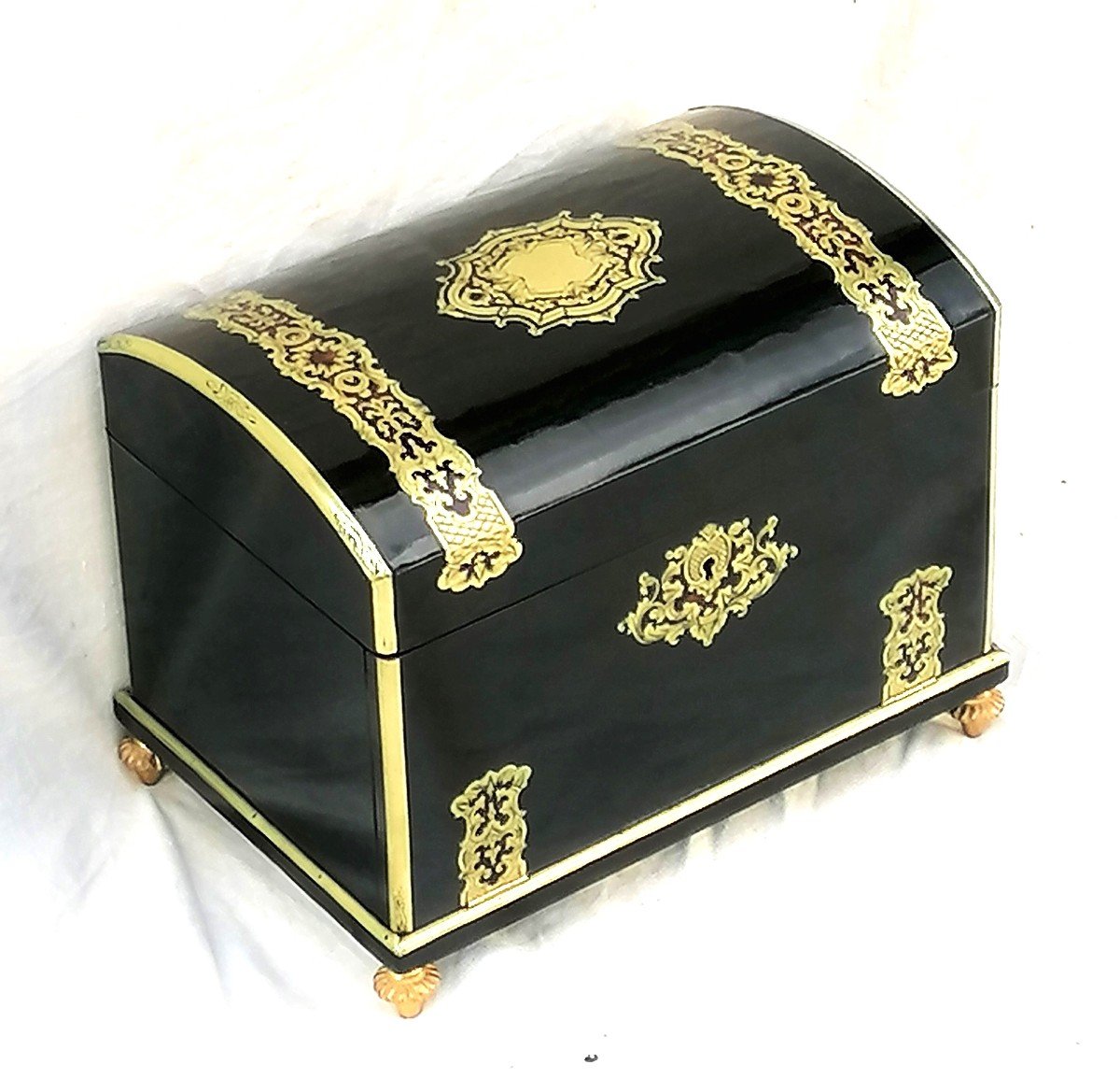 Rounded Perfume Box Boulle Marquetry Napoleon Napoleon III