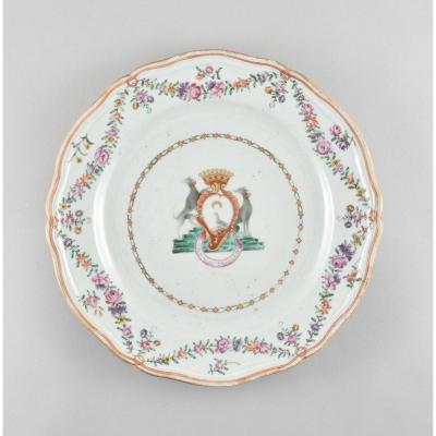 Chinese Armorial Plate For The Spanish Market. Qianlong Period.