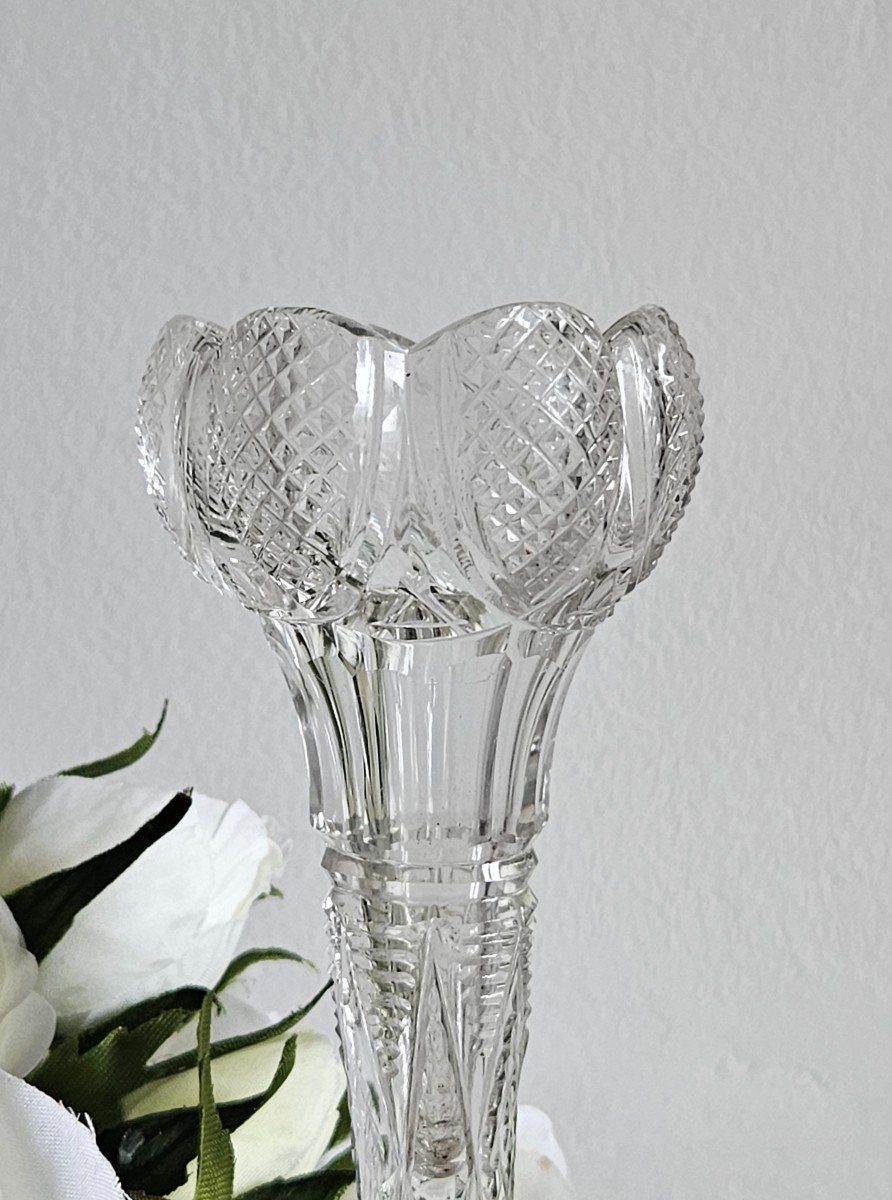 Set Of Three Glass And Crystal Vases-photo-4