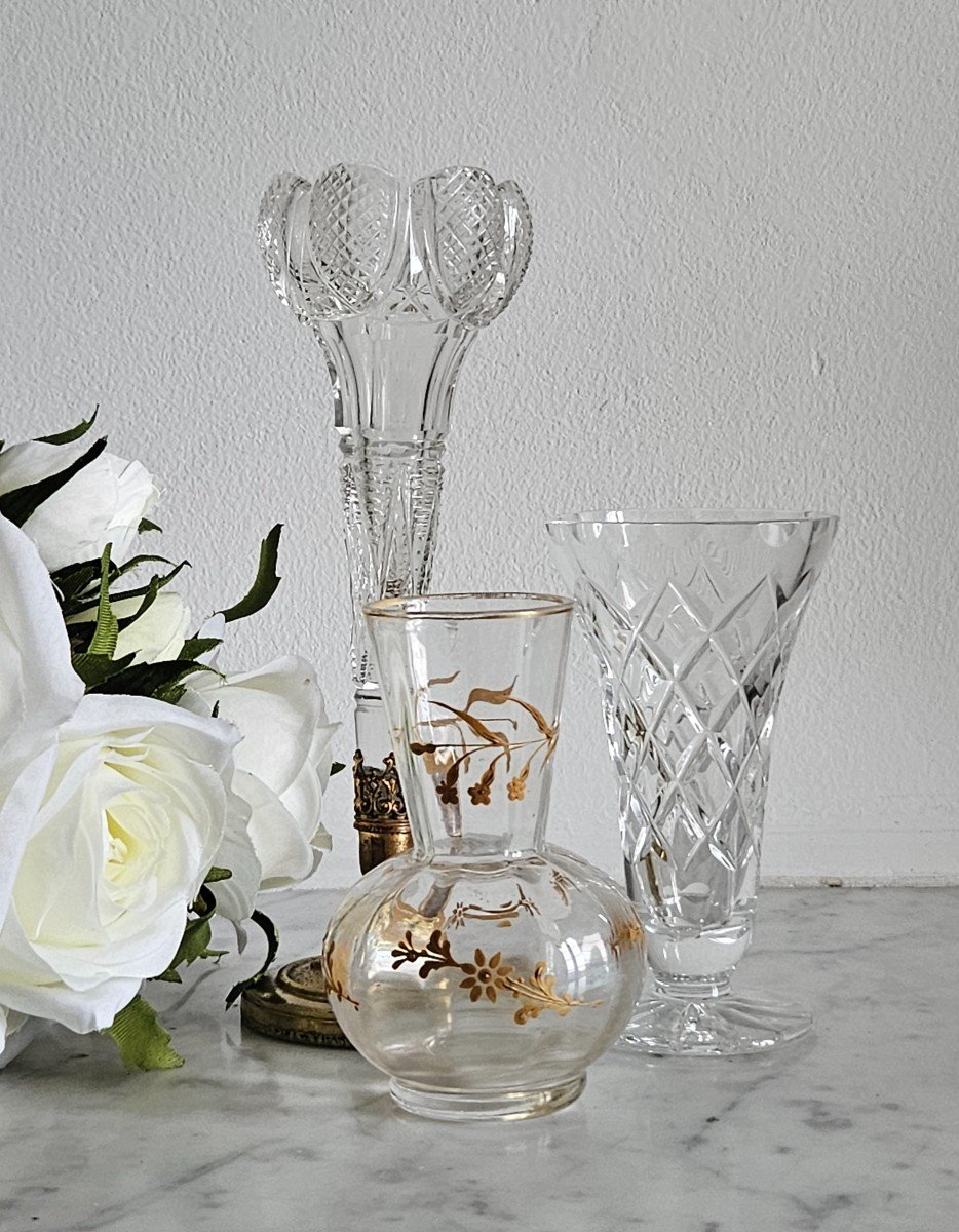 Set Of Three Glass And Crystal Vases-photo-5