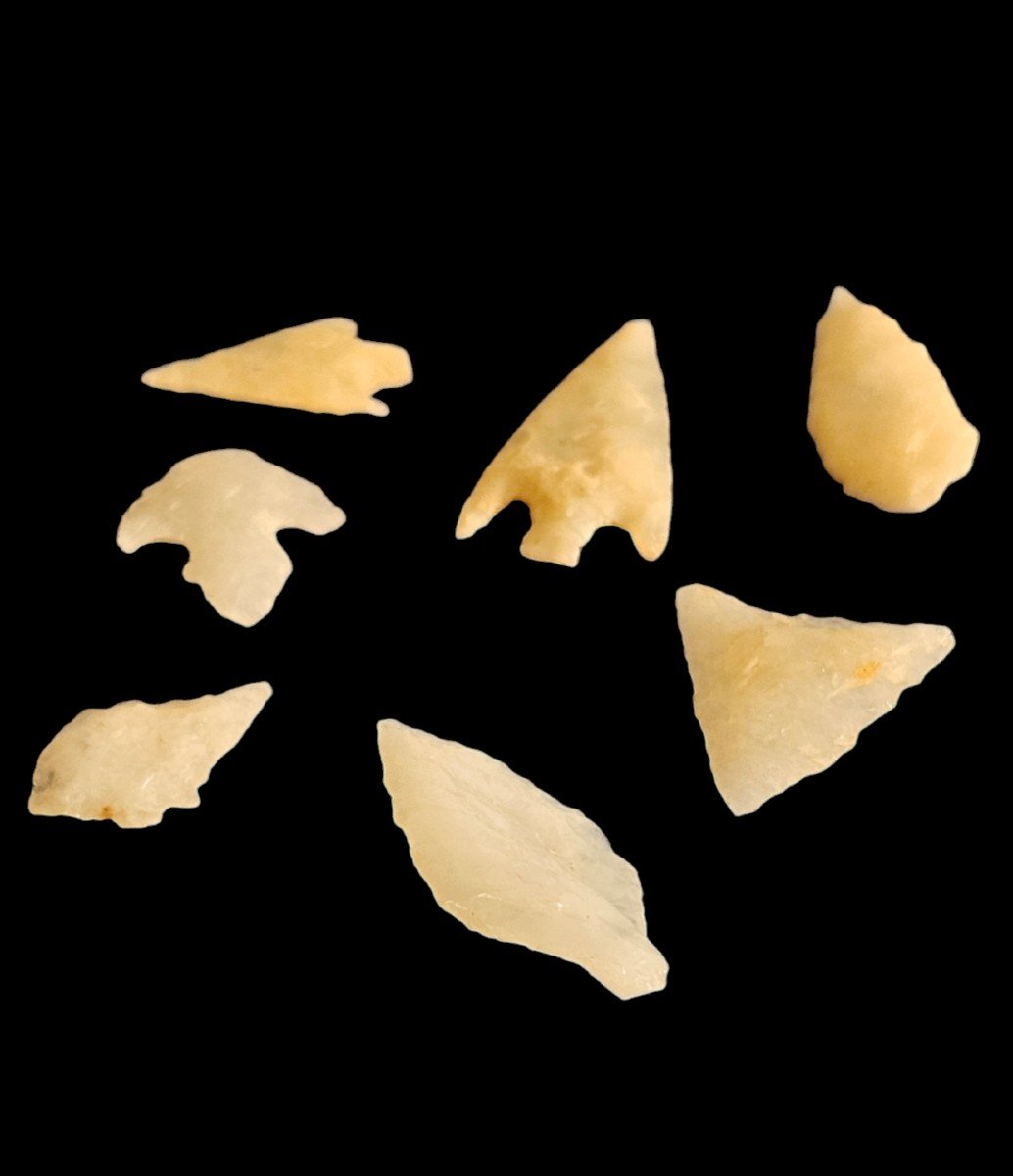 Seven White Quartz Arrowheads - Cochise Culture Arizona 1000 Bc-photo-2