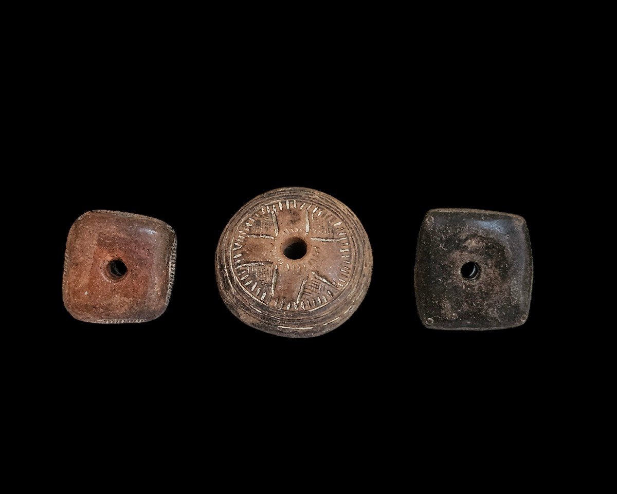 Ensemble De Trois Fusaïoles Taironas, Colombie, 1100 à 1500 Après Jc-photo-2