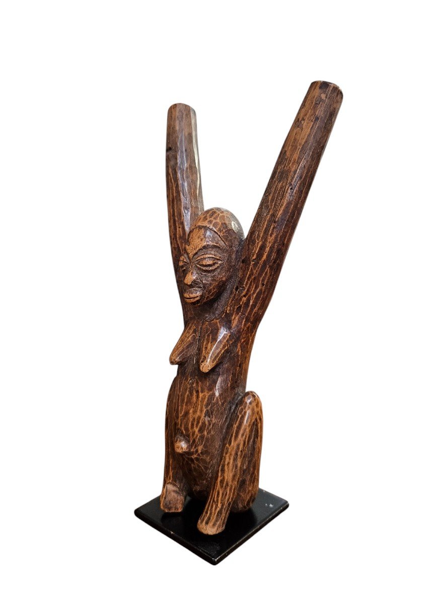 Traditional Lobi Slingshot In Carved Wood, Late 19th-early 20th Century