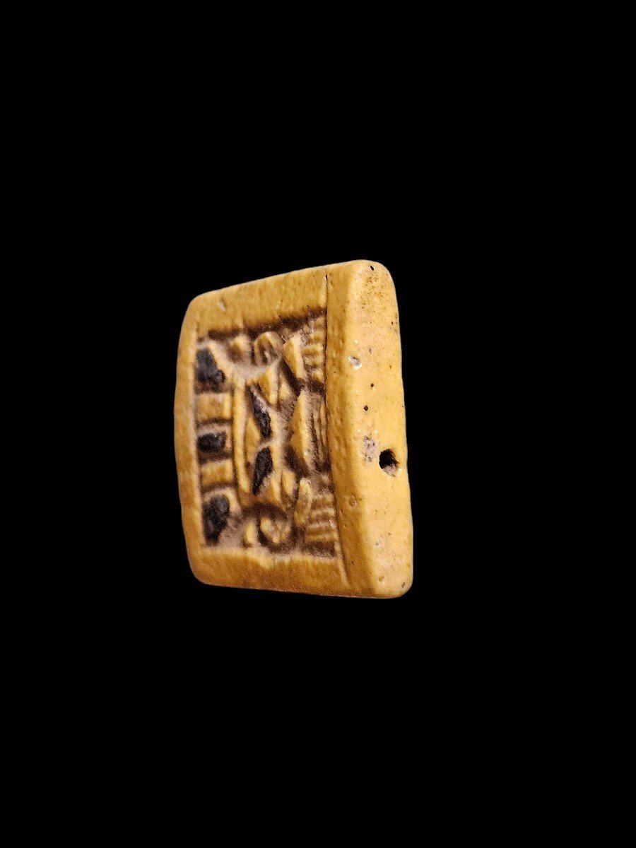 New Kingdom Amulet, Ancient Egypt (ca. 1550-1070 Bc).-photo-1