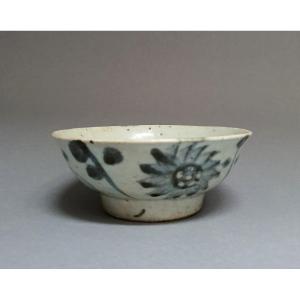 Coupe En Grès Porcelaineux,  Asie Du Sud 1400 à 1600 Après Jc