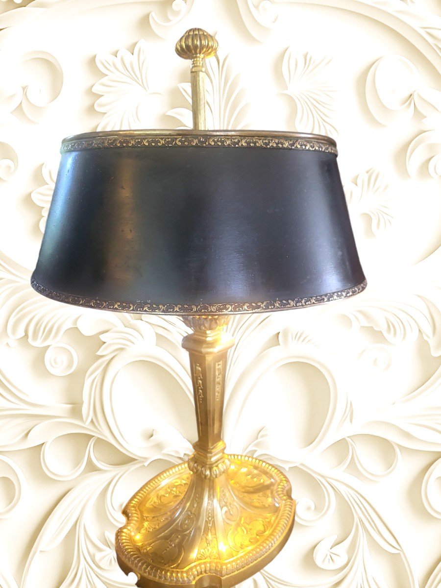 Empire Style Lamp In Gilded Bronze, Beautiful Carving - 19th Century