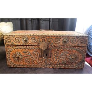 Louis XIV Period Wooden Messenger Box Covered In Leather