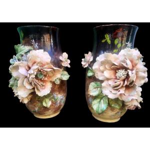 Paire de vases en barbotine Montigny sur Loing - XIXeme