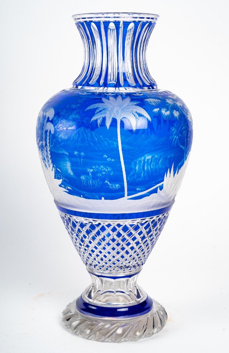 Large Blue And White Overlay Vase Attributed To "baccarat" Or St Louis 1870-photo-3